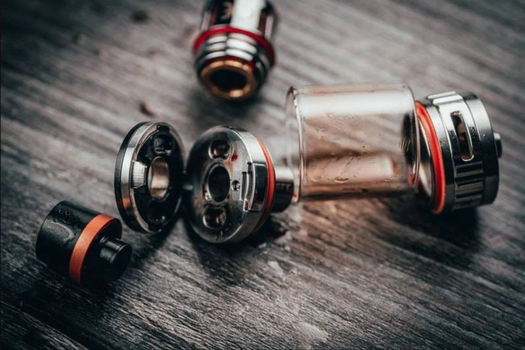 Les 7 Meilleurs Conseils pour l'Entretien de sa Cigarette Électronique